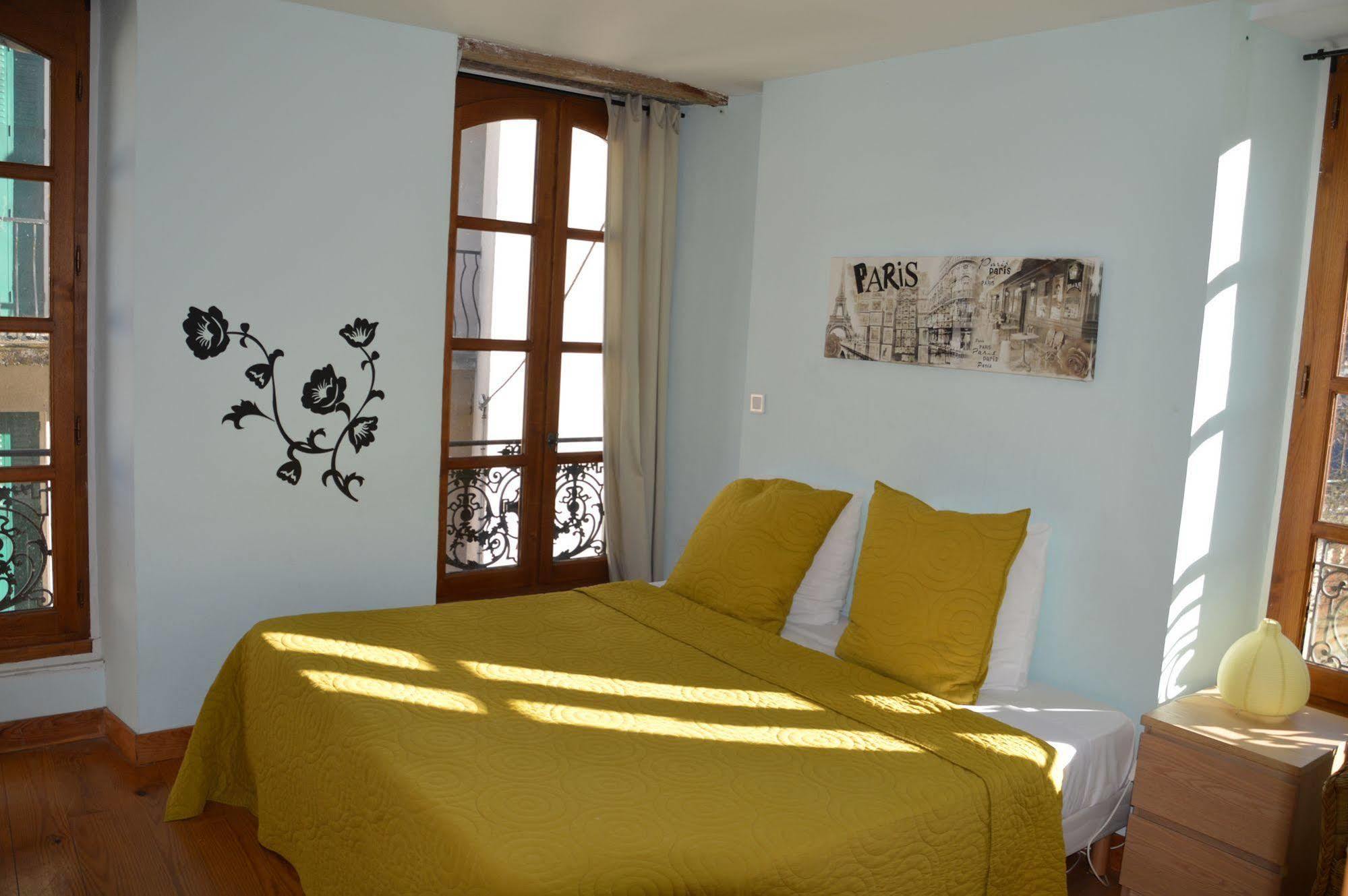 Maison Maxil Hotel Massat Luaran gambar