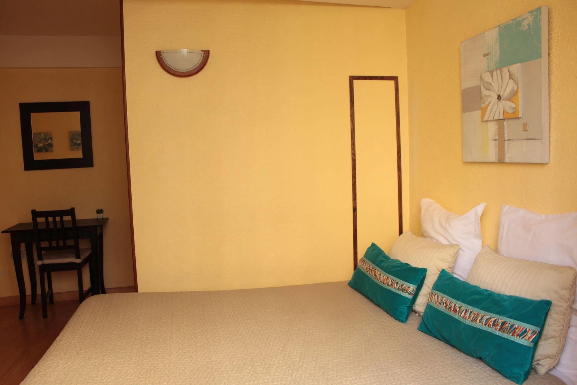 Maison Maxil Hotel Massat Luaran gambar